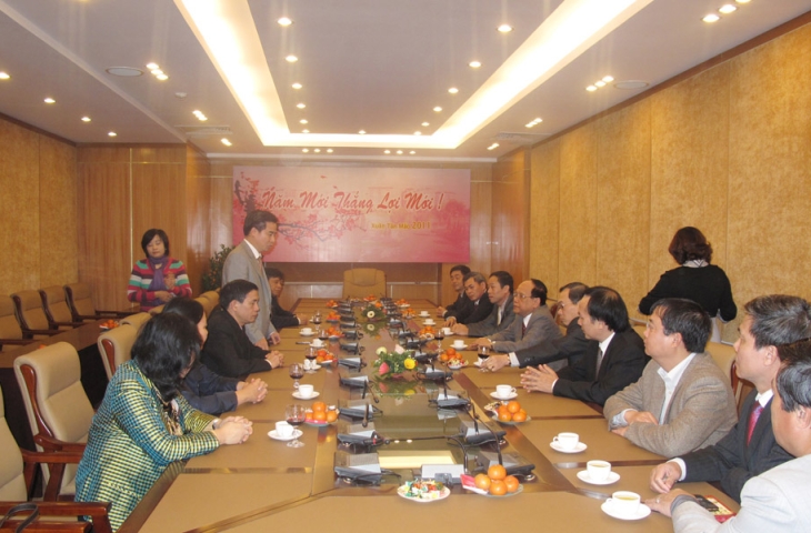 Lãnh đạo Đảng bộ Khối Doanh nghiệp Trung ương đến thăm và chúc Tết Đảng bộ Tập đoàn Phát triển nhà và đô thị 