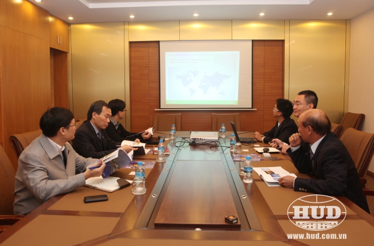 Chủ tịch Tập đoàn tiếp Tổng giám đốc Arup Việt Nam