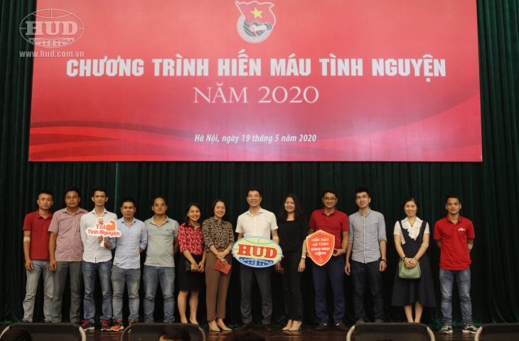 Cán bộ, Đoàn viên thanh niên HUD tham gia ngày hiến màu tình nguyện do Đoàn khối doanh nghiệp Trung ương tổ chức