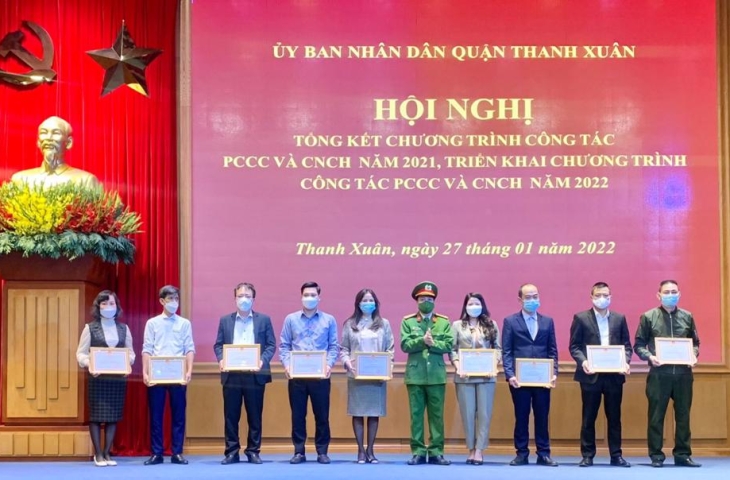 Tổng công ty HUD được Giám đốc Công an Tp. Hà Nội tặng Giấy khen đơn vị điển hình tiên tiến về phòng cháy, chữa cháy và cứu nạn cứu hộ năm 2021