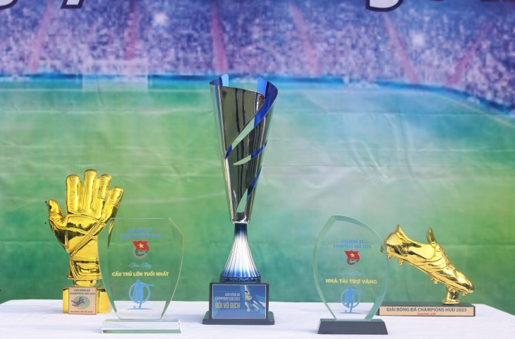 Tưng bừng khai mạc Giải bóng đá CHAMPIONS HUD năm 2023