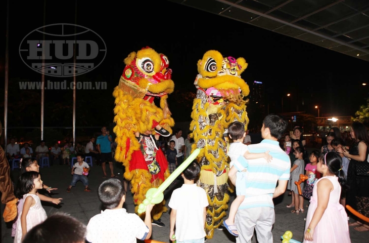 Tổng công ty HUD tổ chức “Lễ hội trăng rằm 2018” cho các cháu thiếu nhi