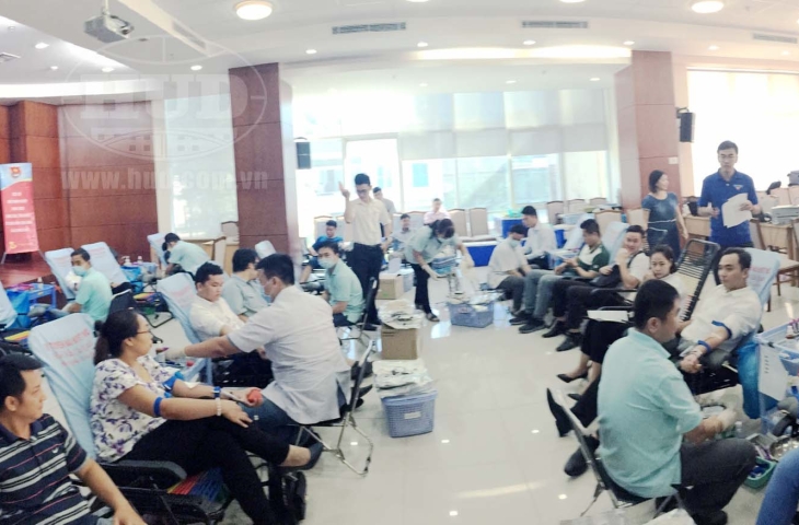 CBNV Tổng công ty HUD tham gia Chương trình hiến máu tình nguyện của Khối Doanh nghiệp Trung ương năm 2018