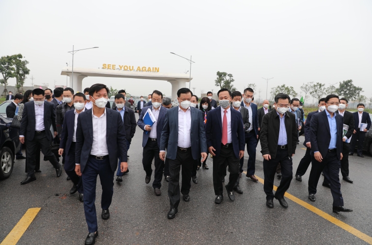 Bí thư Thành ủy Hà Nội và Bộ trưởng Bộ Xây dựng thăm dự án khu nhà ở xã hội CT-08 khu đô thị mới Thanh Lâm – Đại Thịnh