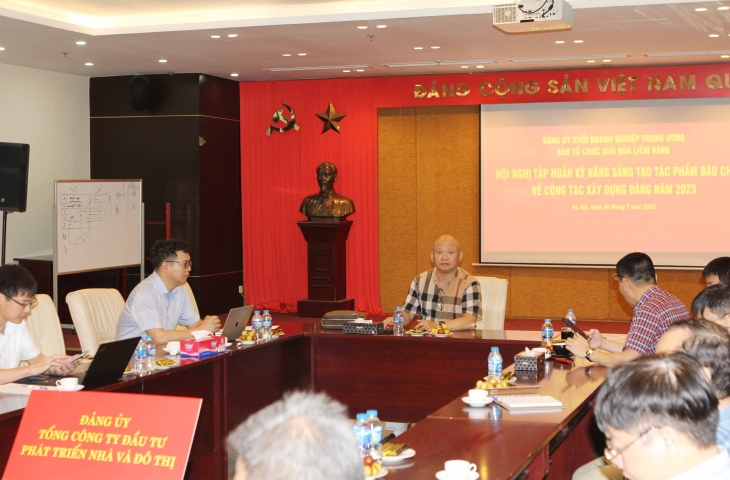 Trên 100 cán bộ, Đảng viên của Đảng uỷ HUD tham gia Hội nghị tập huấn kỹ năng sáng tạo tác phẩm báo chí về công tác xây dựng Đảng