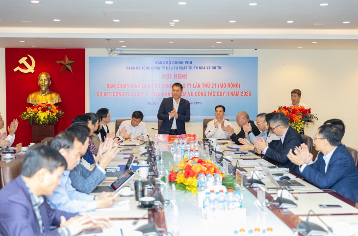 HUD: Đẩy mạnh công tác xây dựng Đảng, hoàn thành vượt mức các chỉ tiêu SXKD quý I/2025