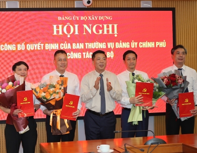 Đảng bộ Bộ Xây dựng tổ chức công bố Quyết định của Ban Thường vụ Đảng ủy Chính Phủ về công tác cán bộ